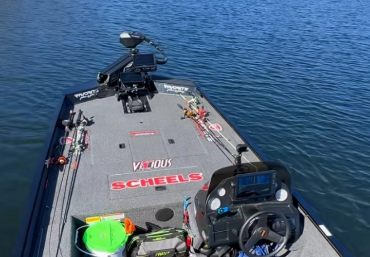 Полное руководство B2B по решениям для литиевых аккумуляторов глубокого цикла для морских судов